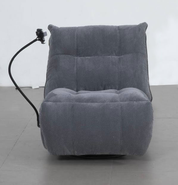 51151-06-Marcus-Grey-2